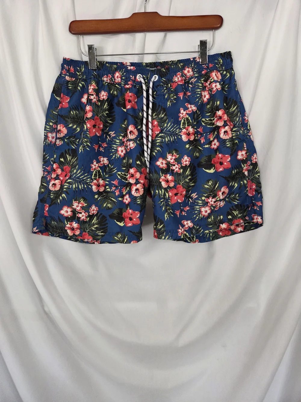 Maamgic Navy Floral Swim Trunks with Red Hibiscus Print Size M